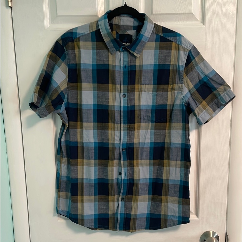 Prana Men's Blue Plaid Short Sleeve Button Shirt - Size M